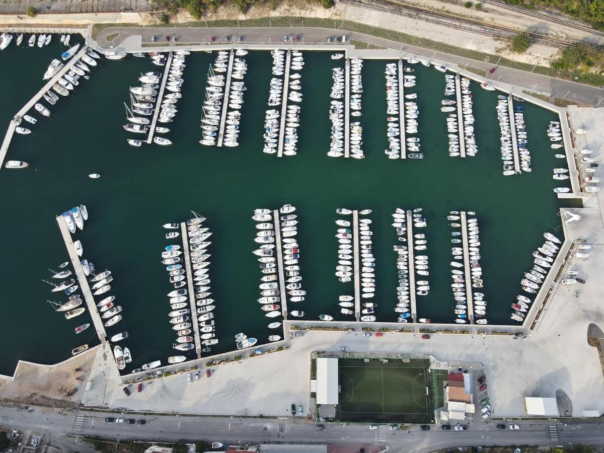 Nautica Free Parking Apartment Sibenik Bagian luar foto